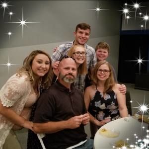 Meet your Posher, Stephanie